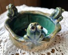Vintage Majolica Sitting Frog Lily Pad Planter Bowl Flower Green Pottery Signed