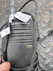Motorola Rdx Rdu4100 Two Way Radio  With Battery  Charging Base And Wall Adapter