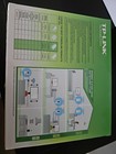 Nwts - Tp-link Av1200 Gigabit Passthrough Powerline Starter Kit Tl-pa8010p Nib