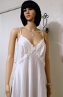 Wisteria By Diane Samandi Vintage  bridal   White With Pink Ribbon Size Xxl 