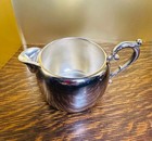 Vintage Oneida Silver-plated Lidded Sugar Bowl And Creamer Set     Elegant Ornate