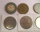 8 Vintage Las Vegas Reno Nevada  1 Casino Gambling Tokens Chips   L  k  