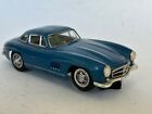 Revell Mercedes Benz 300sl Coupe  blue  1 32 Scale Slot Car