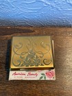 Vintage Elgin American Beauty Compact Powder Case W mirror   Original Box