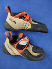 La Sportiva Womens Solution Rock Climbing Shoes  Black lily Orange  37 5 6 5