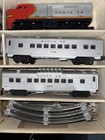 Lionel Post-war 11590 Santa Fe Five-unit Illuminated Passenger Train Set