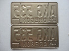 Pair 1977 Oregon Passenger License Plates Very Good Original Condition Akg 535