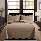 Bedspread Embossed Floral Bedding Set 3 Pcs Reversible Coverlet Soft Bed Throw