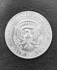 1971-d Kennedy Half Dollar Mint Error     Die Break   Cud Below Neckline     Rare