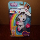 Lot Of 2 Fingerlings Bella   Gigi The Unicorn Wowwee Toys R Us Exclusive Nip