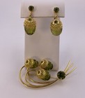 Juliana D e For Sarah Coventry Touch Of Elegance Brooch   Earrings Set Nos 1970