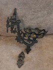 Vintage Cast Iron Oil Lamp Wall Hanger Sconce    Plants    Candle
