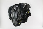 Bauer Supreme M5 Pro Shoulder Pads Senior Size Large  0212-8447 