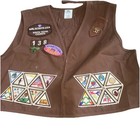 Vintage Brownies   Girl Scouts Brown Tan Green Vest Uniform Pins   Patches 2000s