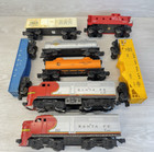 Vintage Lionel Electric Train Set W Santa Fe 215   212 Engine   Dummy With Cars