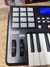 Akai Mpk25 Professional Usb Midi Keyboard 12 Pads