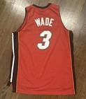 Miami Heat Jersey Xl Dwayne Wade Mens Red