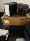 Nikon Sb-910 Speedlight Flash  Case  Filters  Diffuser    Stand With Box