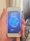 Apple Ipod Touch 5th Generation Silver black  16 Gb 