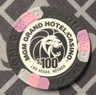 Mgm Grand Hotel   Casino  Las Vegas   100 Poker Gaming Chip  Paulson House Mold 