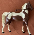 Hartland Horse Figure - Plastic - 8  X 8 
