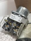 Allen Bradley 800t-j91a Selector Switch 3 Pos Spr Ret From Both 1no 1nc Se T Nib