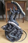 Alien Pile Hand Painted Cold-cast Porcelain Statue By Fewture Models  2002 