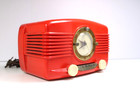 Vintage 1950s Jet Age    Lang   Solid Bright Atomic Red Old Antique Clock Radio