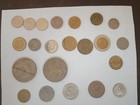 Lot Of 22 World Coins - Uk Churchill   Jubilee Crowns  Thailand  Mexico  
