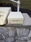 Vintage Apple Lle Computer W 5 25 Drive Maybe Just Parts Powers On