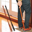 Extra Long Handle Shoehorn Shoe Horn Aid Stick Wooden 55cm 21 5   Unisex Gift