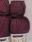 Lot Of 6 Skeins Bernat Mirage Yarn   As Pictured   Color  Claret 