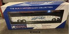 Iconic Replicas 1 87 87-0341-d Mci D4505 Coach Greyhound Canada   shadow  Code 2