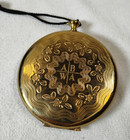 Vintage Zell Fifth Avenue Powder Compact Gold Tone Tassel Pocket Watch Style