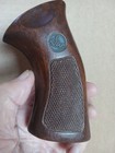 Dan Wesson Pistol Grips Very Nice Clean  With Allen Bolt