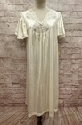 Vtg 2 Pc Vanity Fair Glisanda Luxurious Satin Tricot Nightgown   Peignoir Robe S
