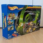 New 2002 Mattel Hot Wheels Octoblast Track Set Includes 2 Vehicles Sealed Rare