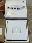 Ubiquiti Networks Unifi Security Gateway Router W  Gigabit Ethernet White  usg 