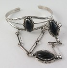 Attractive Sterling Silver   Black Onyx Slave Bracelet - Ring Size 7 5