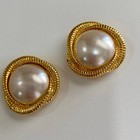 Vintage 50s Glam Bridal Gold Tone Pearl Center Round Shoe Clips Accessory Clips 