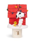 Peanuts 4 25    Tall Snoopy Joe Cool Night Light Christmas Doghouse Woodstock New 