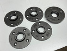  lot Of 5  1  Pipe Floor Flanges Female Npt Black Malleable Iron Class 150 5p601