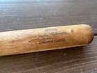 Vintage 1960 s Jackie Robinson Hillerich   Bradsby 125s Baseball Bat 32 