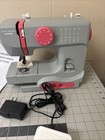 Janome New Home Sewing Machine Graceful Gray- 525b  works  W pedal  Extras 