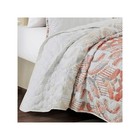 Reversible Bedspread 3 Piece Quilt Set   Light Red   White Print Queen   King