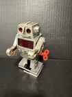 Space Robot Vintage  Wind-up Space Toy   No 3117 Made In Hong Kong  See Video