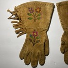 Native American Vintage Or Older Gloves Beaded Fringed Gauntlets