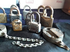 Huge Lot Antq Padlocks   Keys Random Assortment   rare   Scarce Old Locks   must See
