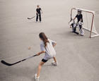Street Hockey Player Stick - Wood -50  Youth 317g -right Hand Curve Ages 5 To 10
