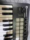 Novation Launchkey Mini Mk2 25-key Usb Midi Controller 16 Pads Tested Working